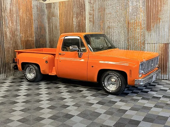 Chevrolet C10 1977 photo 2