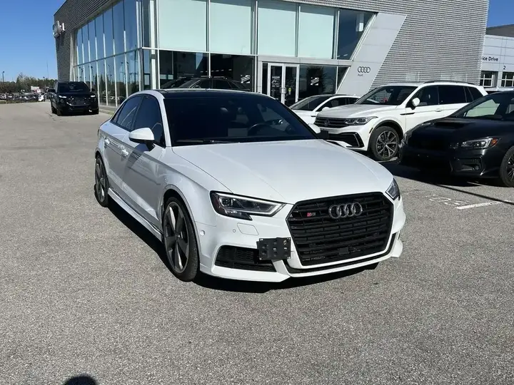 Audi S3 2019 photo 3