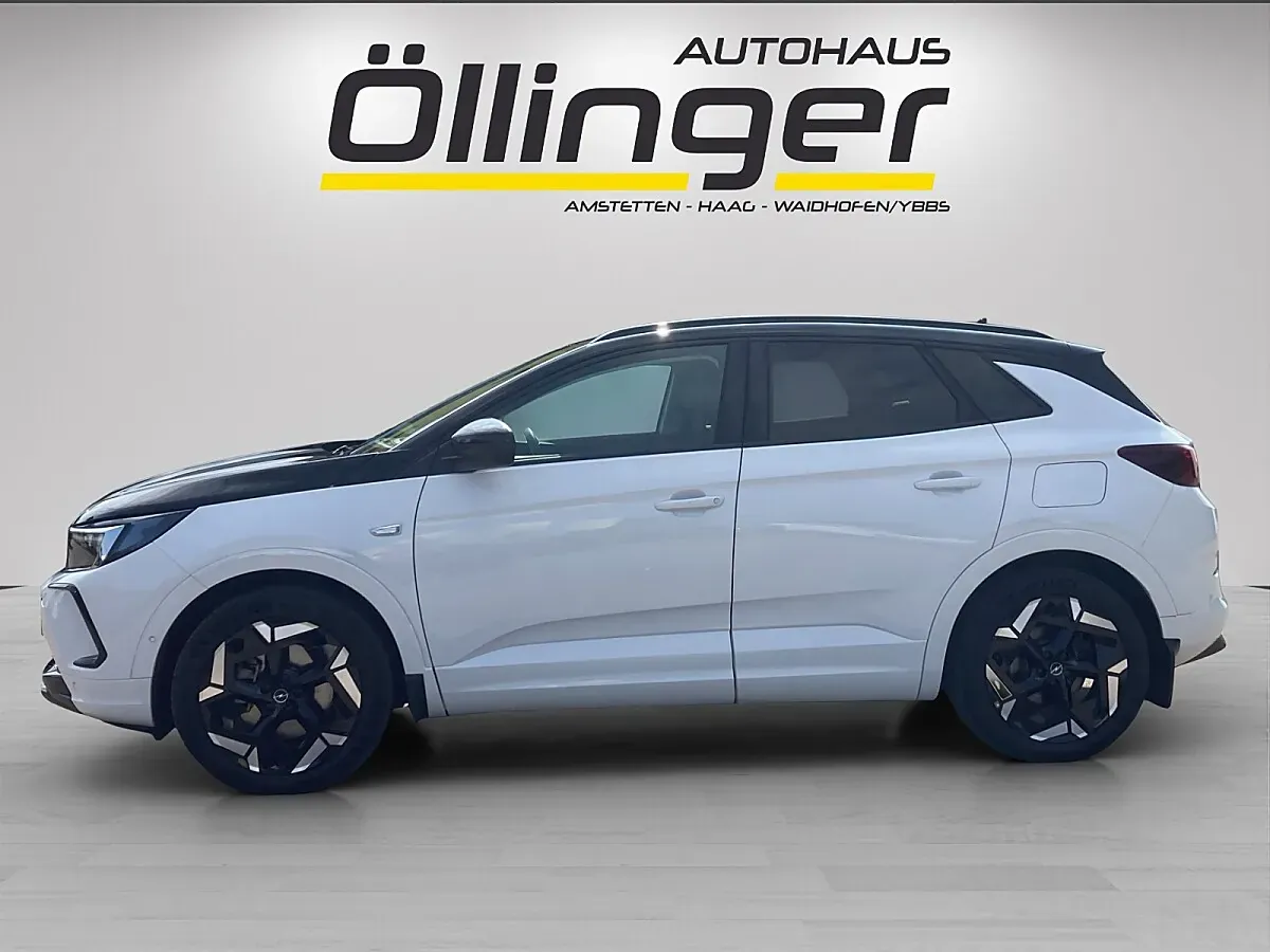 Opel Grandland 2023 photo 2