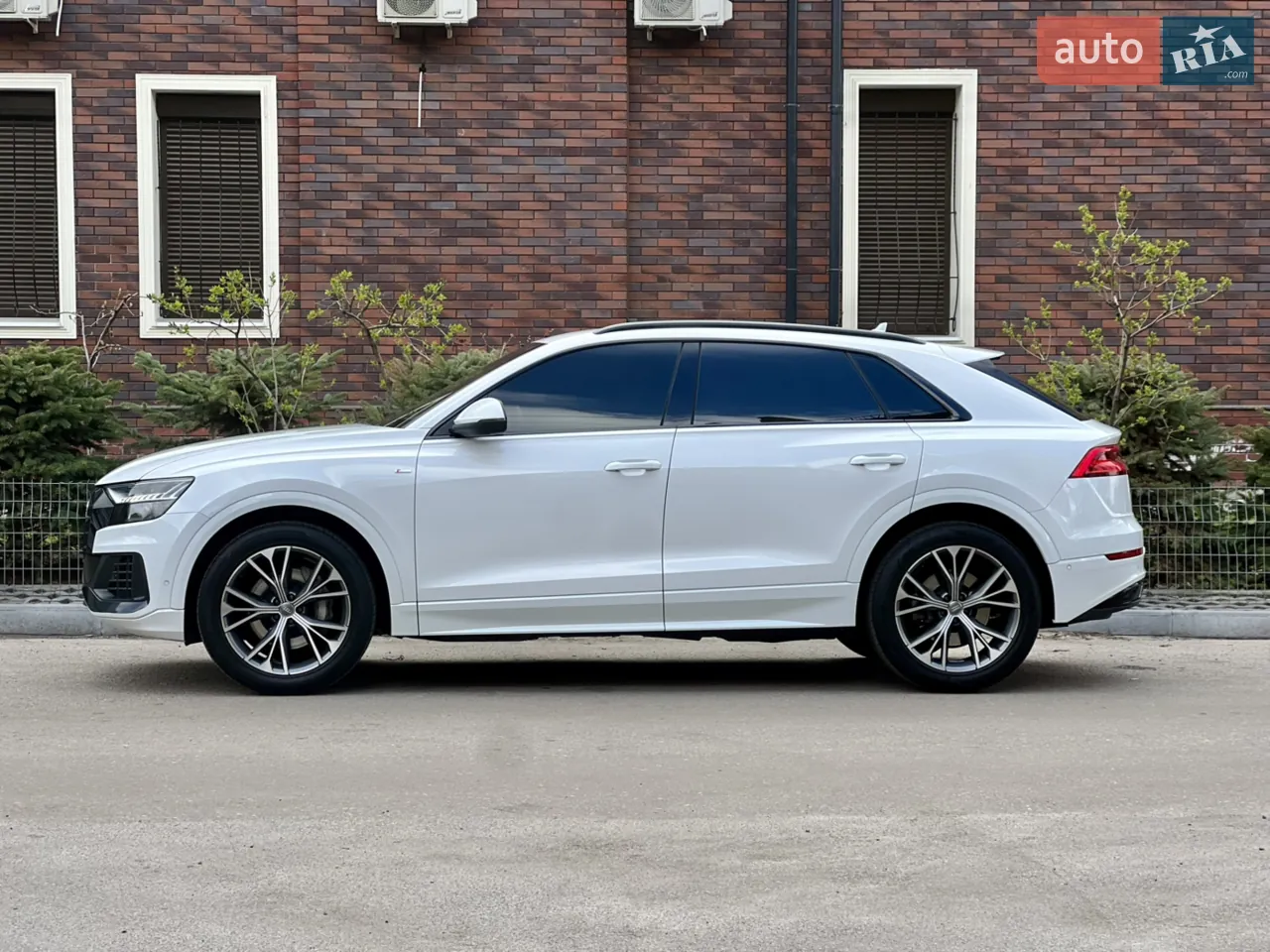 Audi Q8 2020 photo 3