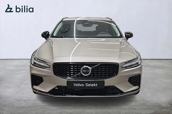 Volvo V60 2025 photo 2