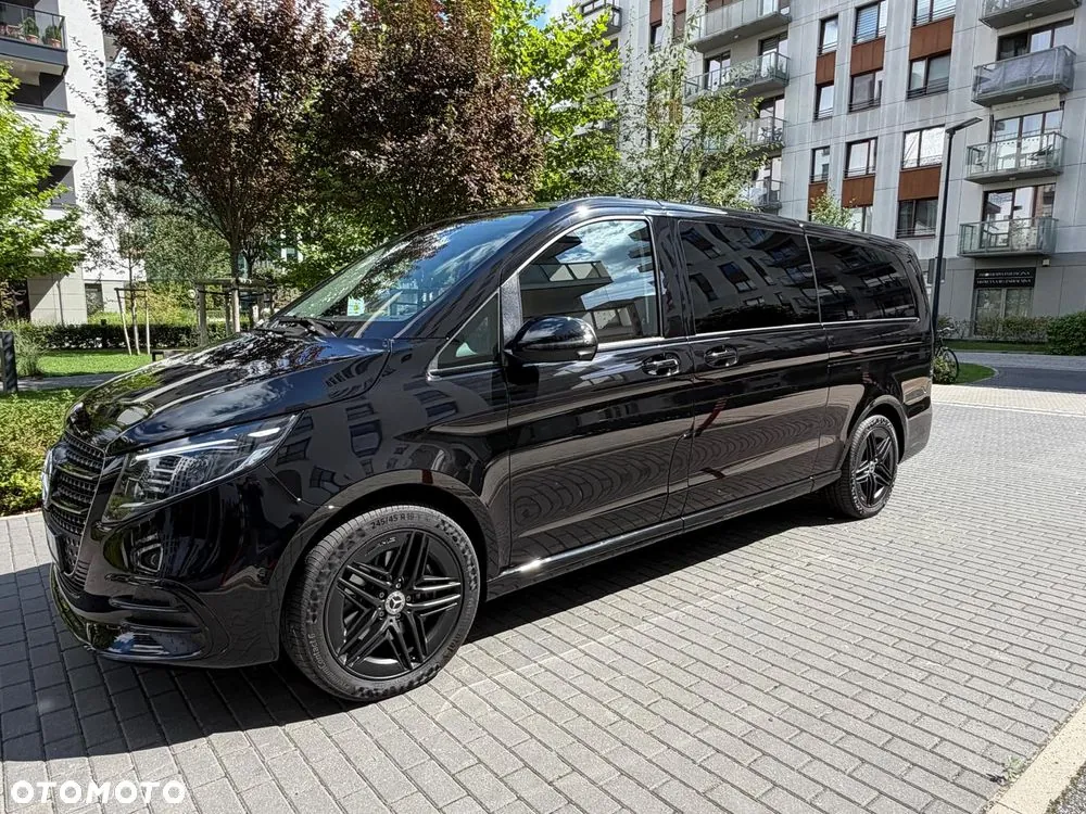 Mercedes-Benz V-Class 2025 photo 4