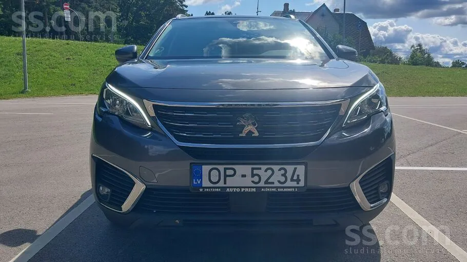 Peugeot 5008 2018 photo 2