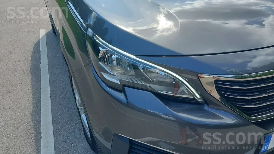Peugeot 5008 2018 photo 5