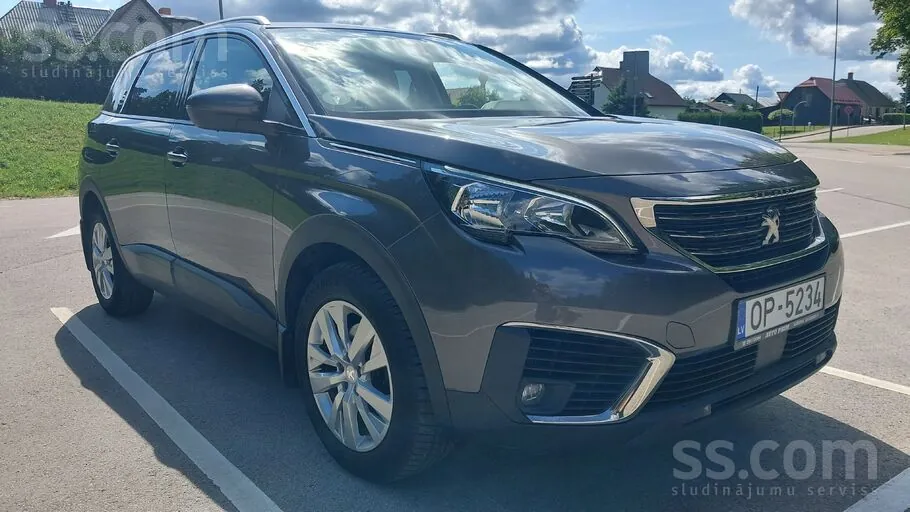 Peugeot 5008 2018 photo 3