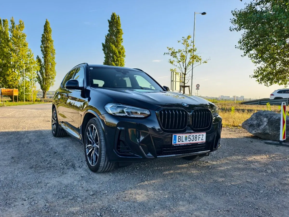 BMW X3 2022 photo 2