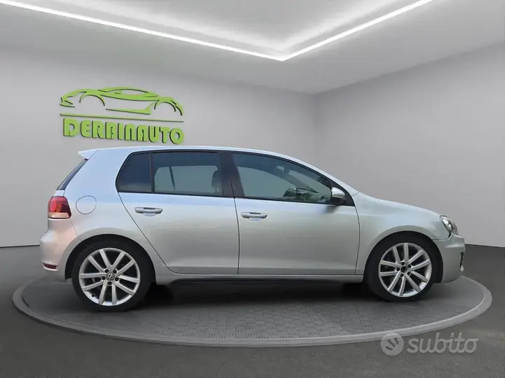 Volkswagen Golf 2010 photo 3