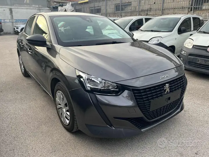 Peugeot 208 2022 photo 2