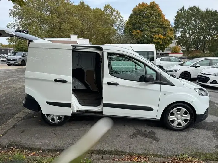 Ford Transit Courier