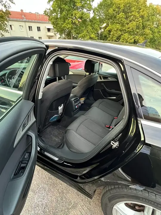 Audi A6 2015 photo 2