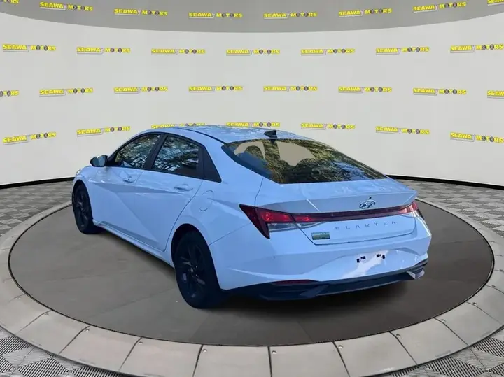 Hyundai Elantra 2021 photo 5