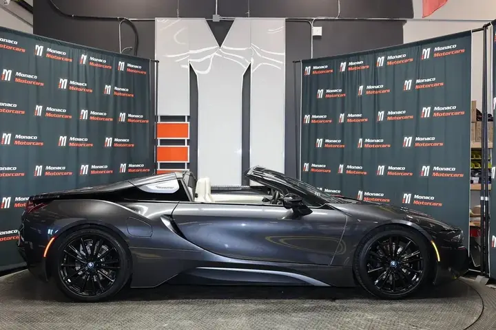 BMW I8 2020 photo 5