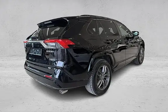 Suzuki Across 2023 photo 4