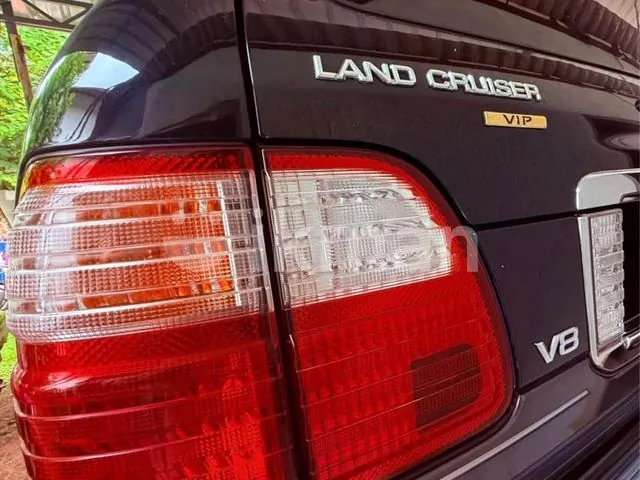 Toyota Land Cruiser 2005 photo 4