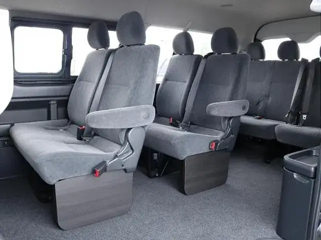 Toyota Hiace 2019 photo 2