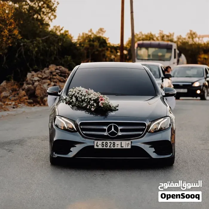 Mercedes-Benz E-Class 2017 photo 3