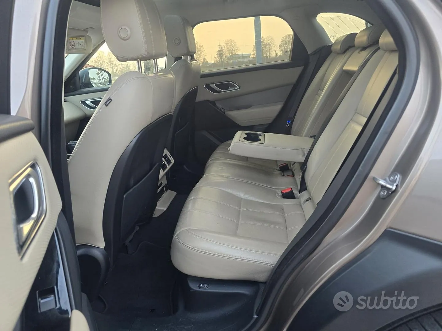 Land Rover Range Rover Velar 2017 photo 5