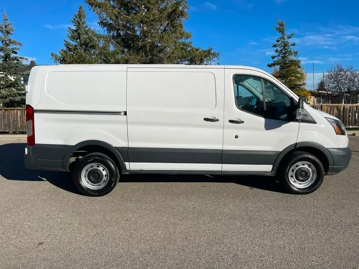 Ford Transit 2016 photo 3