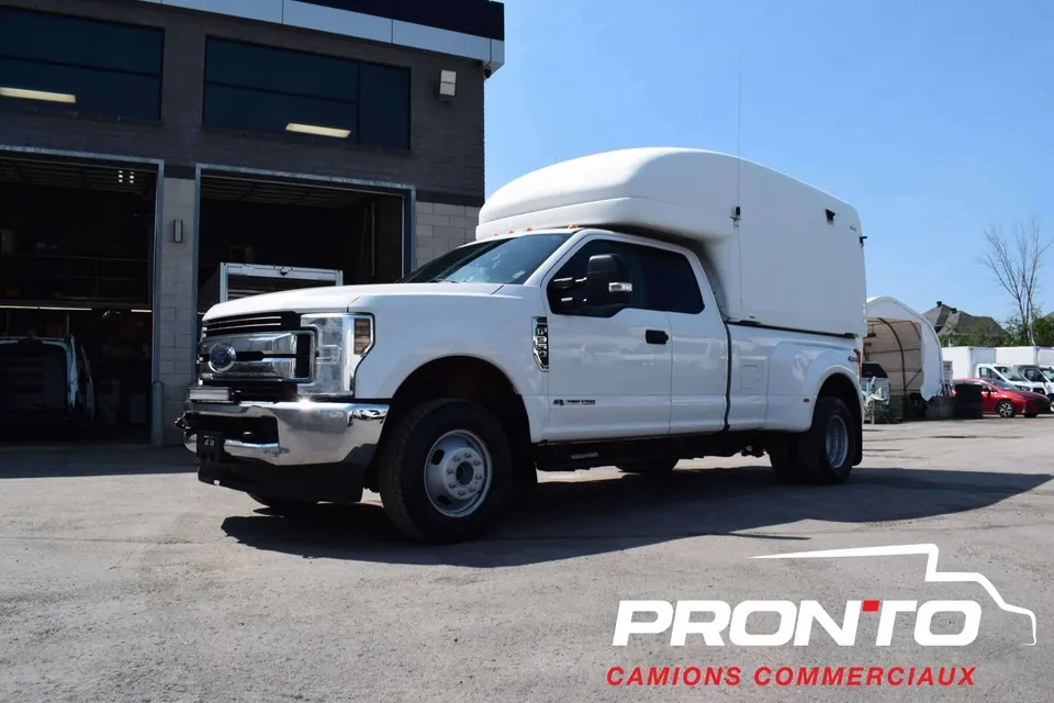 Ford F350 2018 photo 3