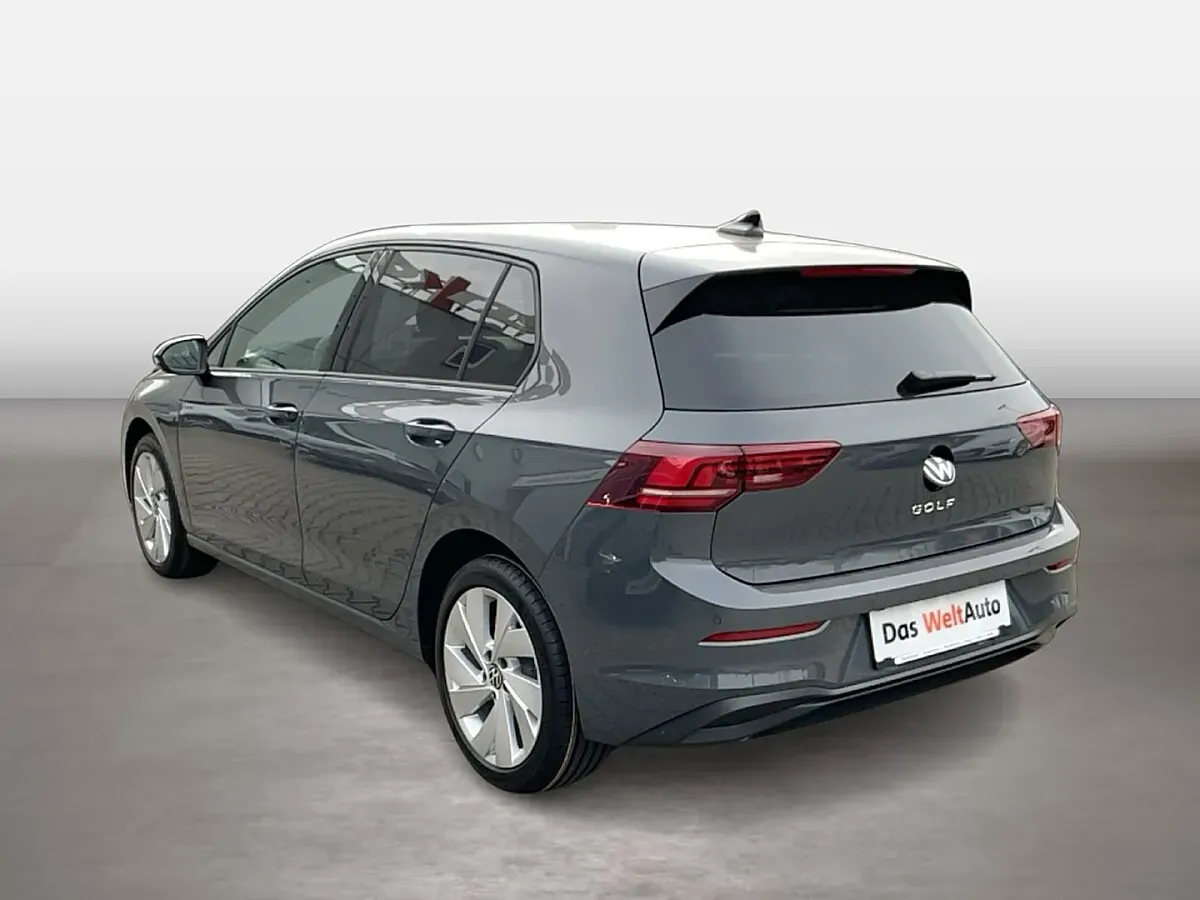 Volkswagen Golf 2026 photo 3