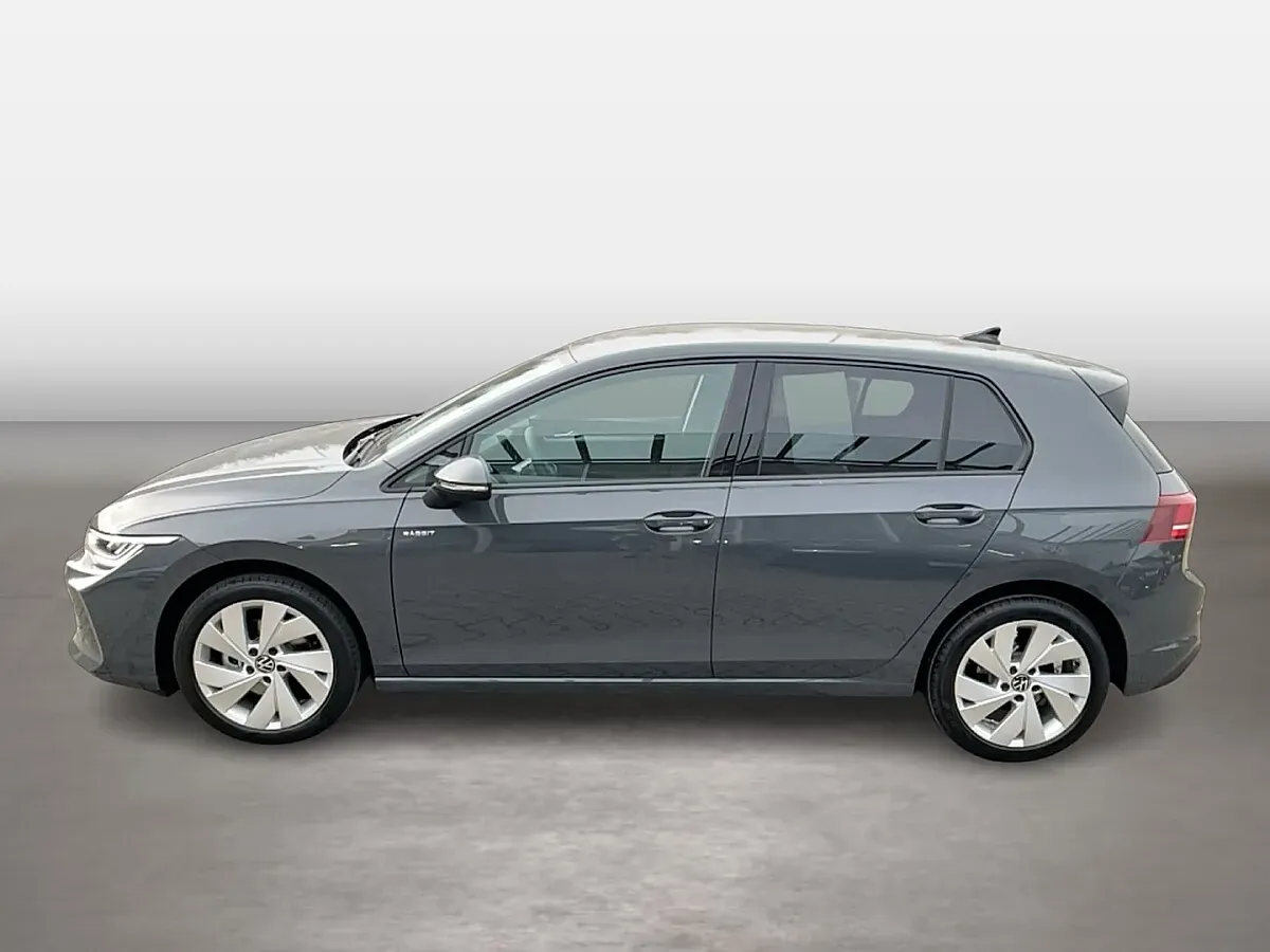 Volkswagen Golf 2026 photo 2