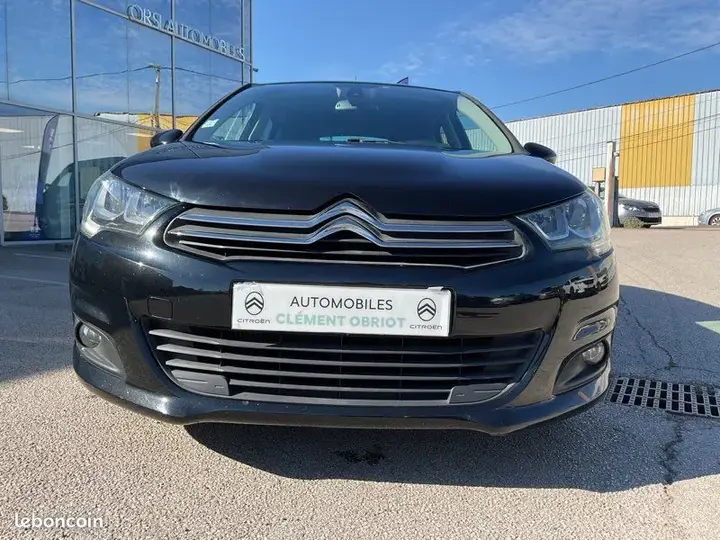 Citroen C4 2015 photo 2