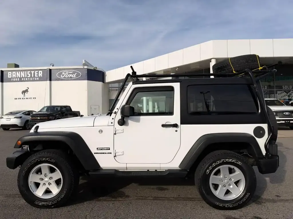 Jeep Wrangler 2017 photo 2