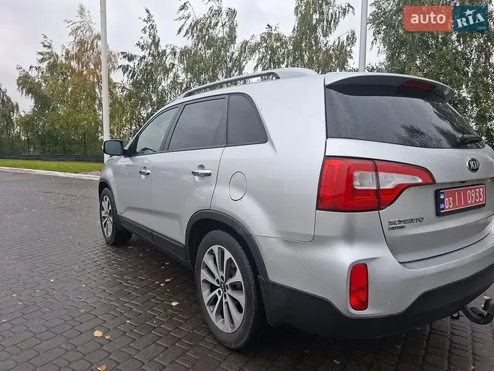 Kia Sorento 2014 photo 5