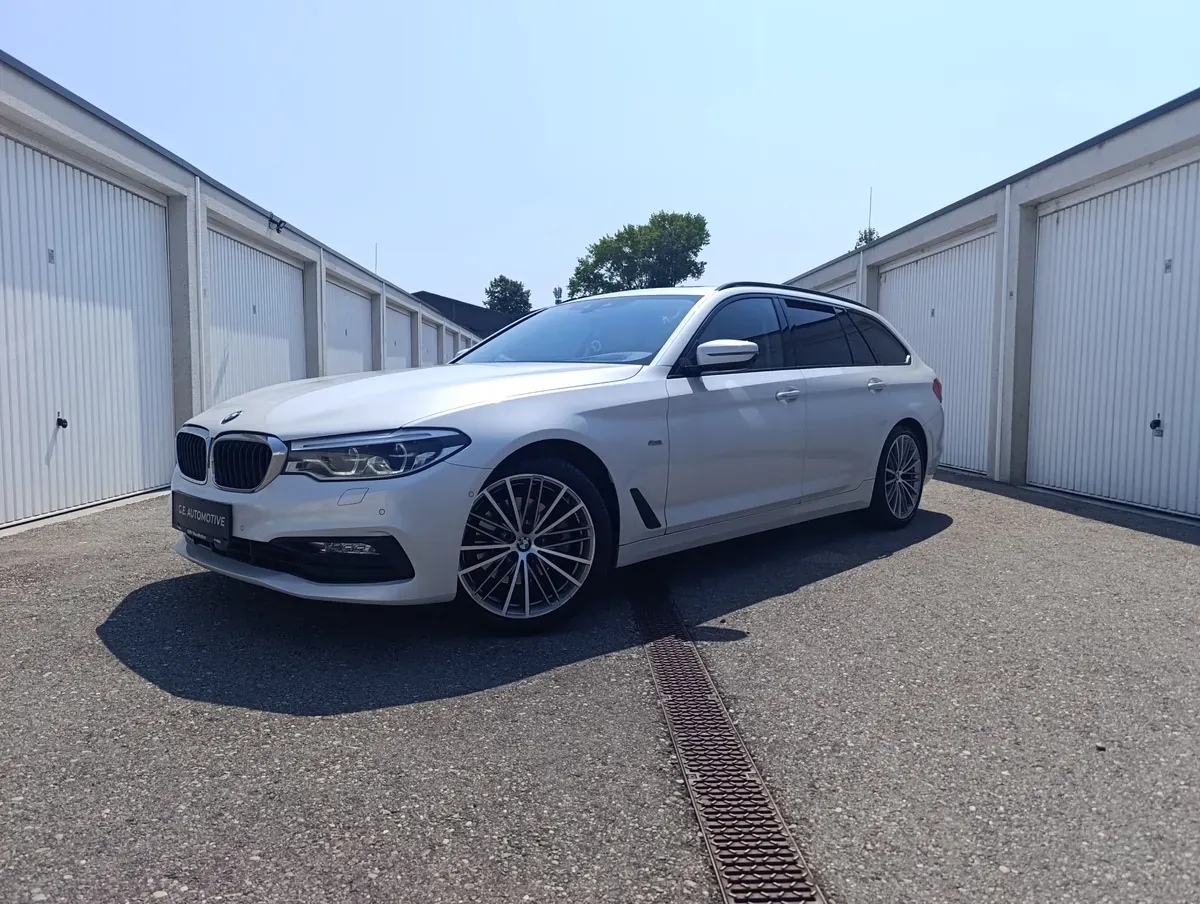 BMW 5 Series 2017 photo 2