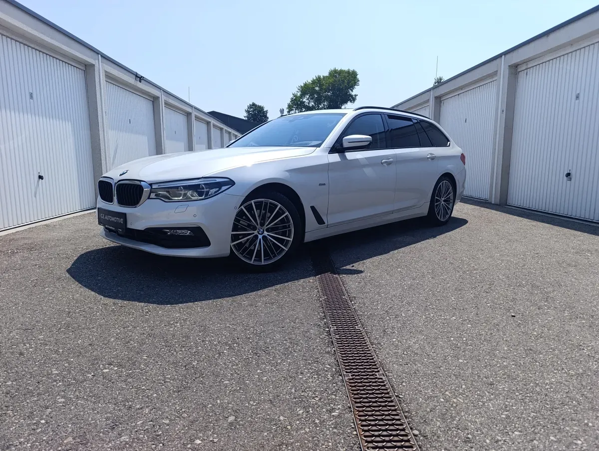 BMW 5 Series 2017 photo 3
