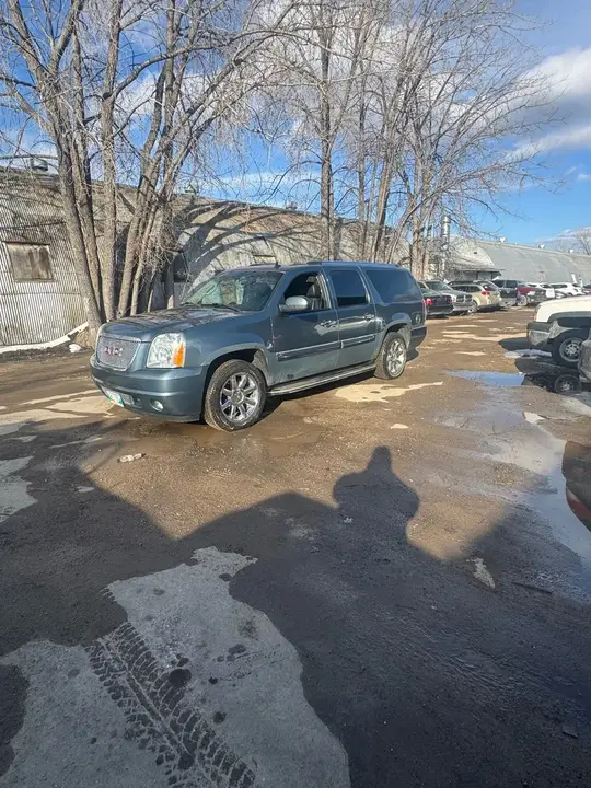 GMC Yukon Xl 2007 photo 2