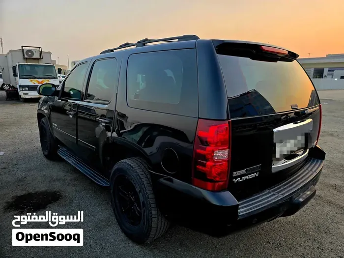 GMC Yukon 2012 photo 4