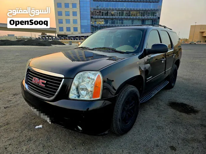 GMC Yukon 2012 photo 3