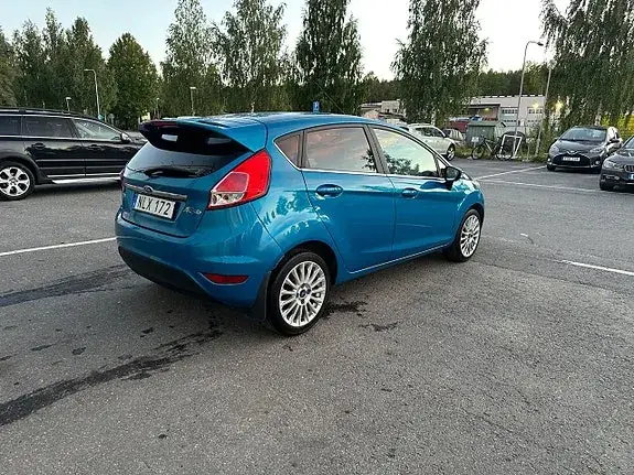 Ford Fiesta 2015 photo 3