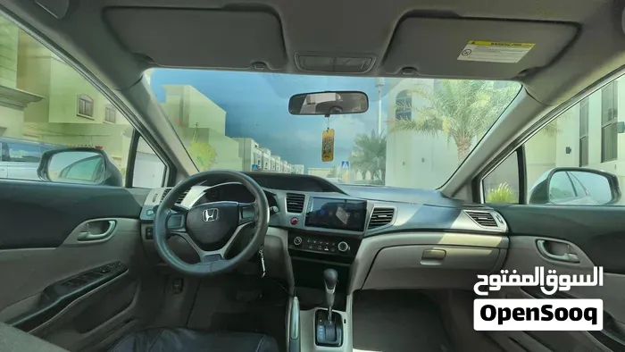 Honda Civic 2012 photo 3