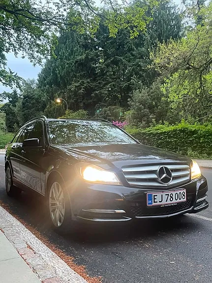 Mercedes-Benz C250 2011 photo 3