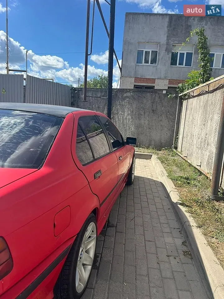 BMW 3 Series 1992 photo 5