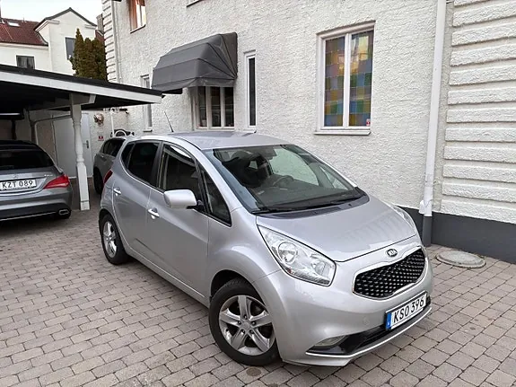 Kia Venga 2015 photo 3