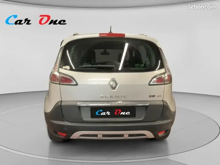 Renault Scenic 2014 photo 4