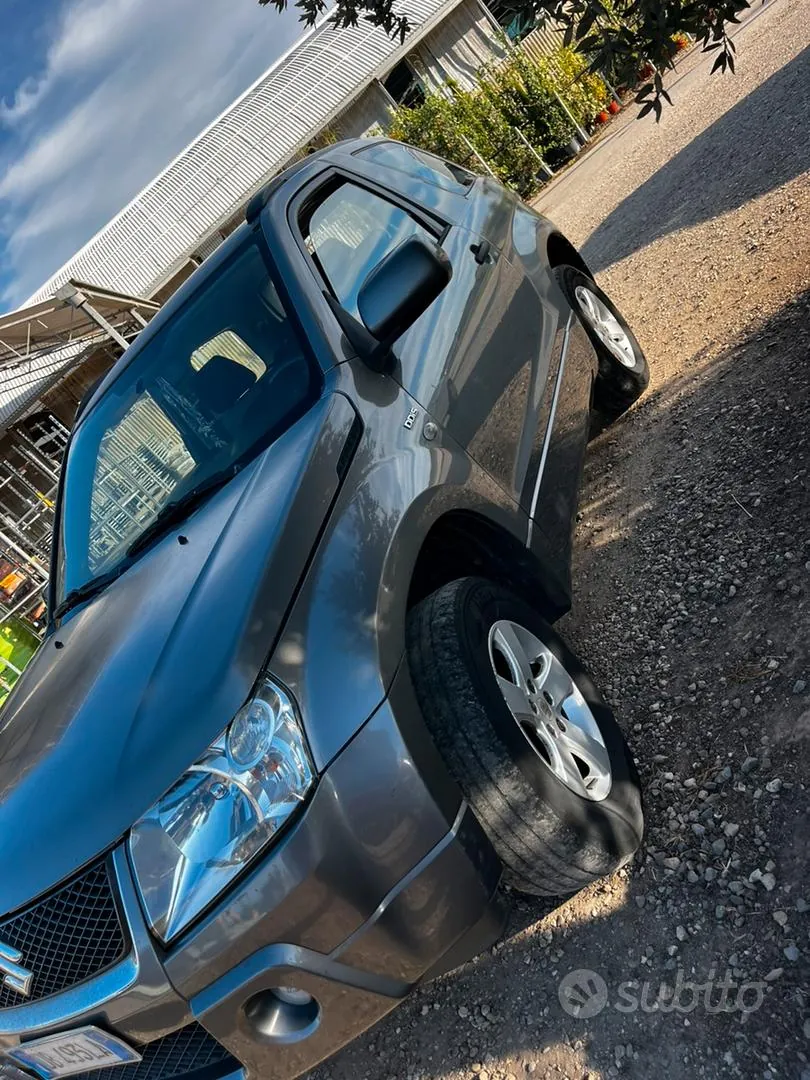 Suzuki Grand Vitara 2006 photo 3