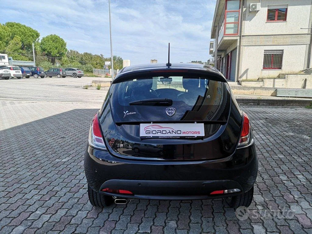 Lancia Ypsilon 2023 photo 5