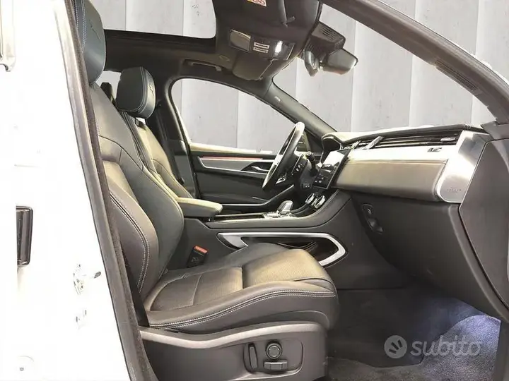 Jaguar F-Pace 2023 photo 3