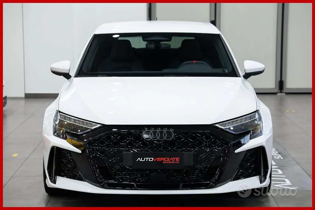 Audi Rs3 2025 photo 2