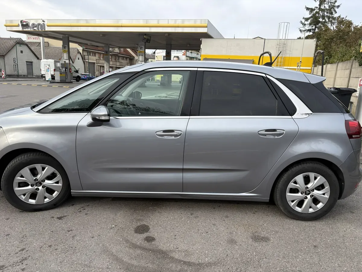 Citroen C4 Picasso 2018 photo 2