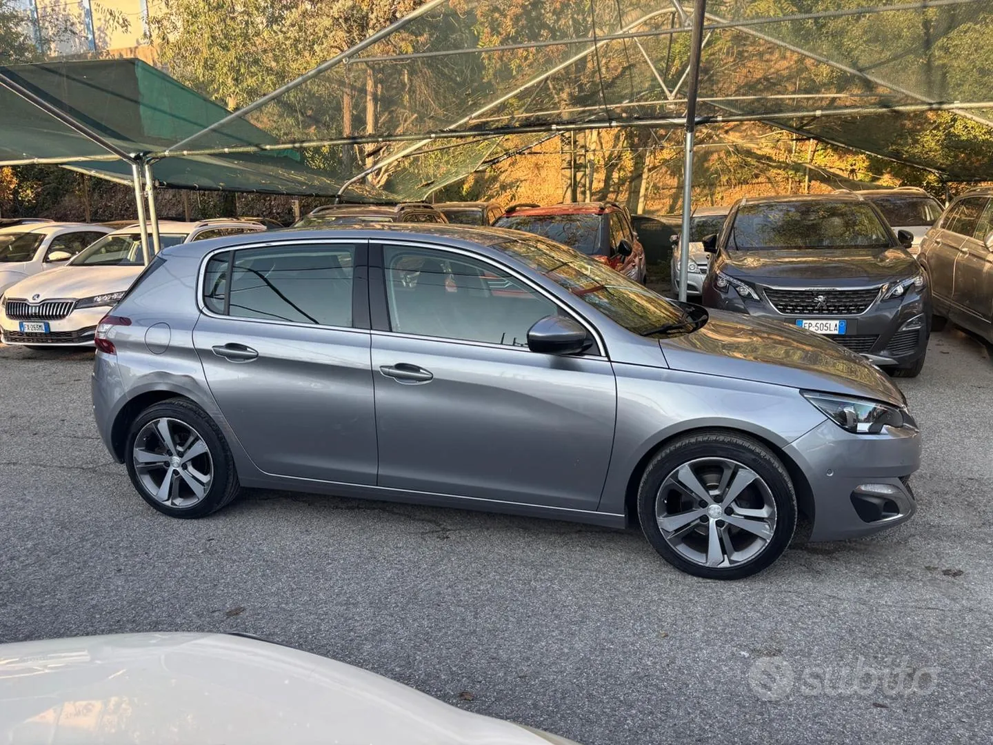 Peugeot 308 2014 photo 3