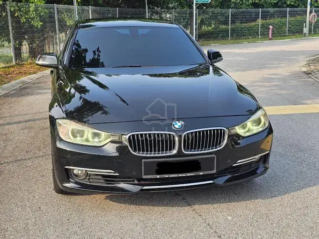 BMW 320I