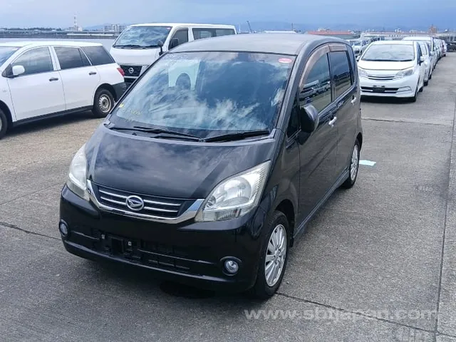 Daihatsu Move 2009 photo 2