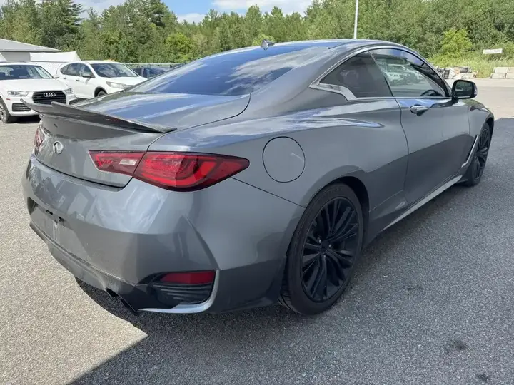 Infiniti Q60 2017 photo 5