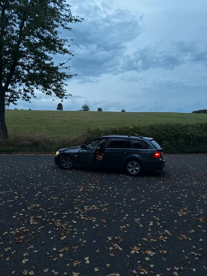 BMW E91 320D