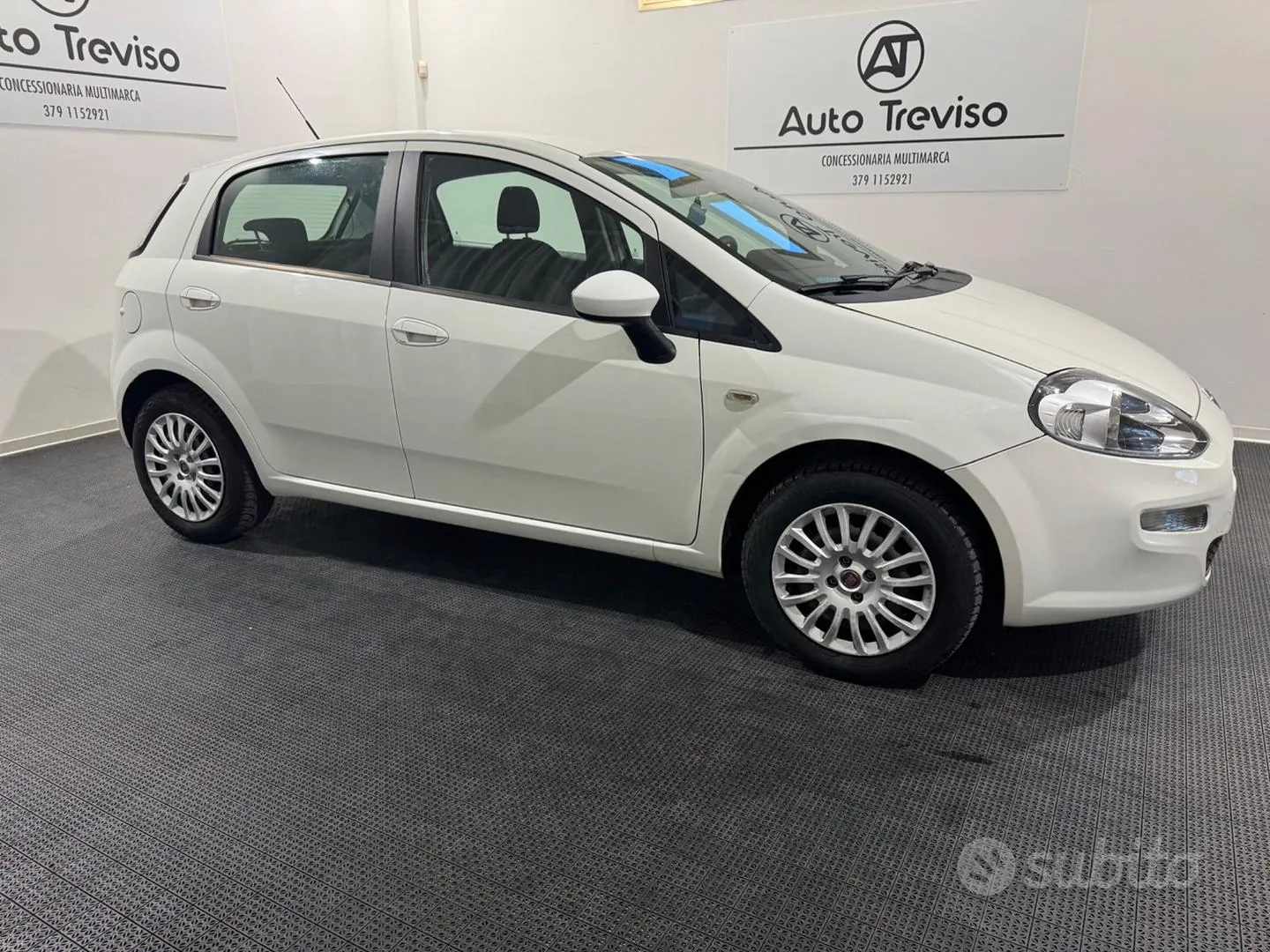 Fiat Punto 2014 photo 3